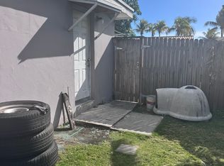 11420 SW 191st Ter, Miami, FL 33157