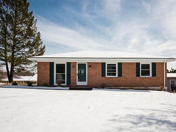 2nd image of 65 Rockbridge Cir