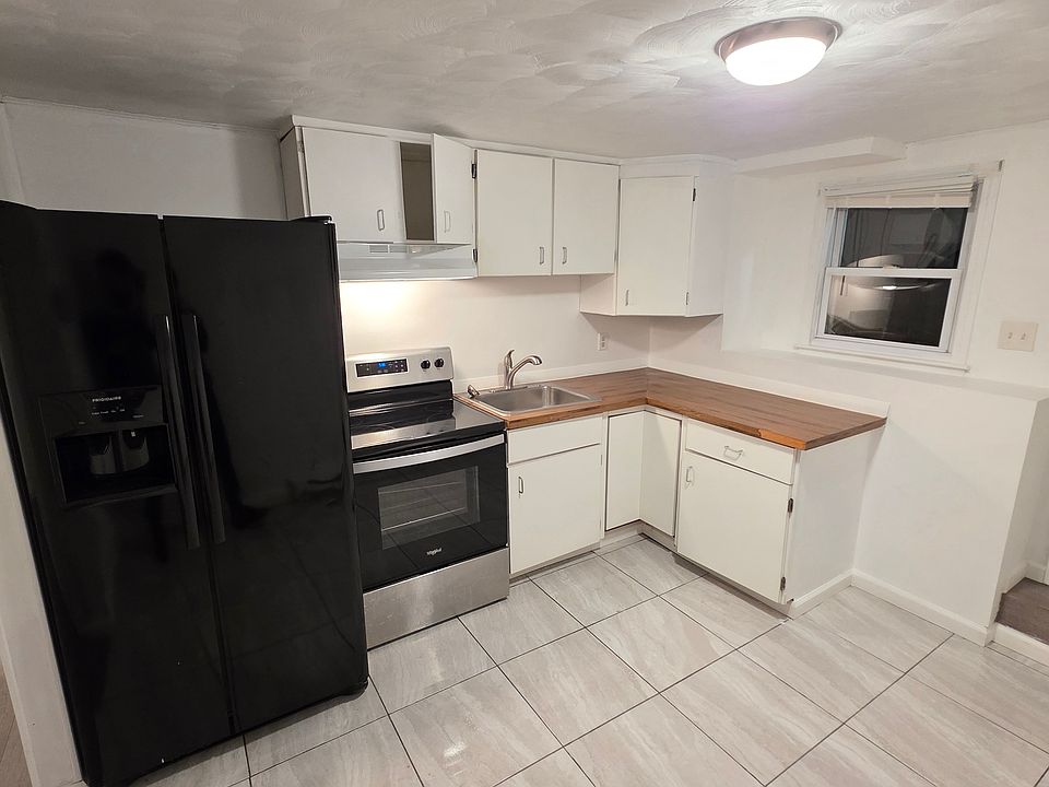 1st image of 73-75 Newell St #77