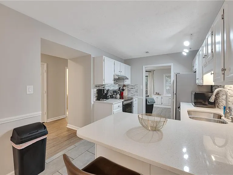 4542 Coopers Creek Pl SE — Photo 15