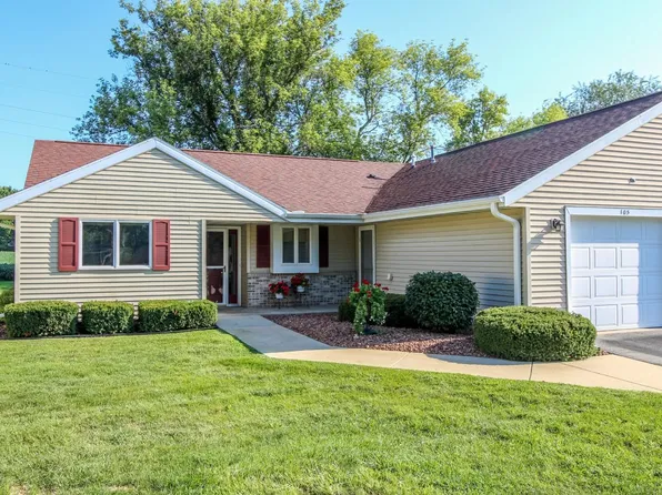 105 Buckingham Ct, Cambridge, WI 53523