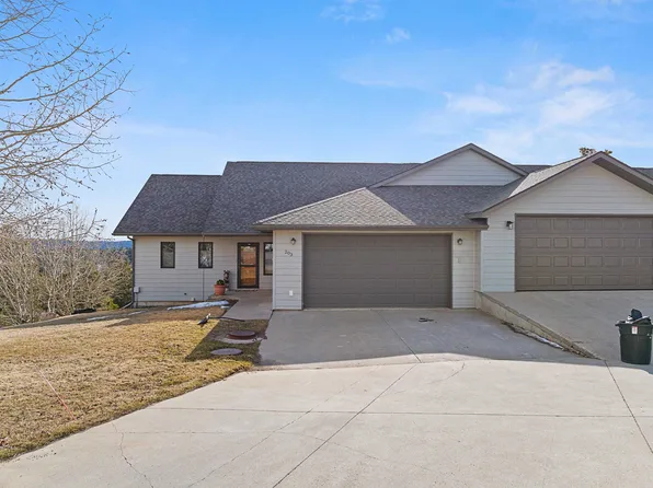 203 Tower Ridge Dr, Lead, SD 57754