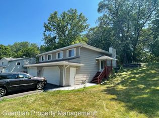 15565 Garfield Cir, Eden Prairie, MN 55344