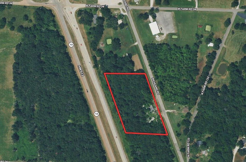 2nd image of 9765, 9779 N Richland Road