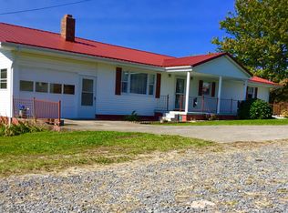 323 Hillside Farms Rd, Clintwood, VA 24228