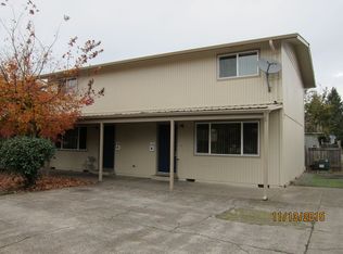 Villager, Junction City, OR 97448