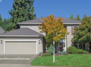 10225 SW Riverwood Ln, Tigard, OR 97224