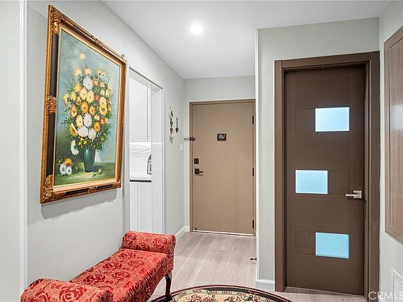 3rd image of 14607 Erwin St Unit 107