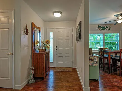 2 bed, 1309 sqft, $2,500 — Photo 2