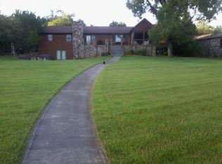 2380 Pine Ridge Rd, Huddleston, VA 24104