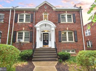 2514 41st St NW APT 2, Washington, DC 20007