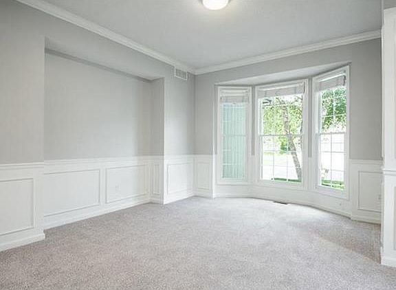 4th image of 12409 W 139th St