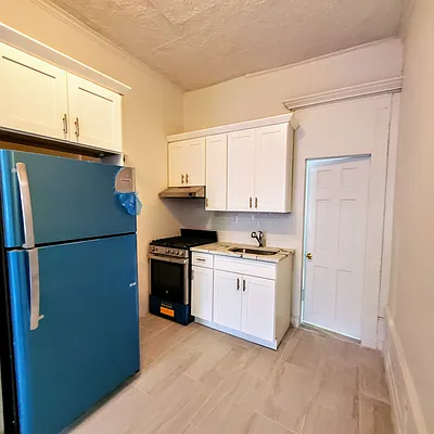 Rented by Douglas Elliman | media 11