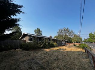 1990 W 18th Ave, Eugene, OR