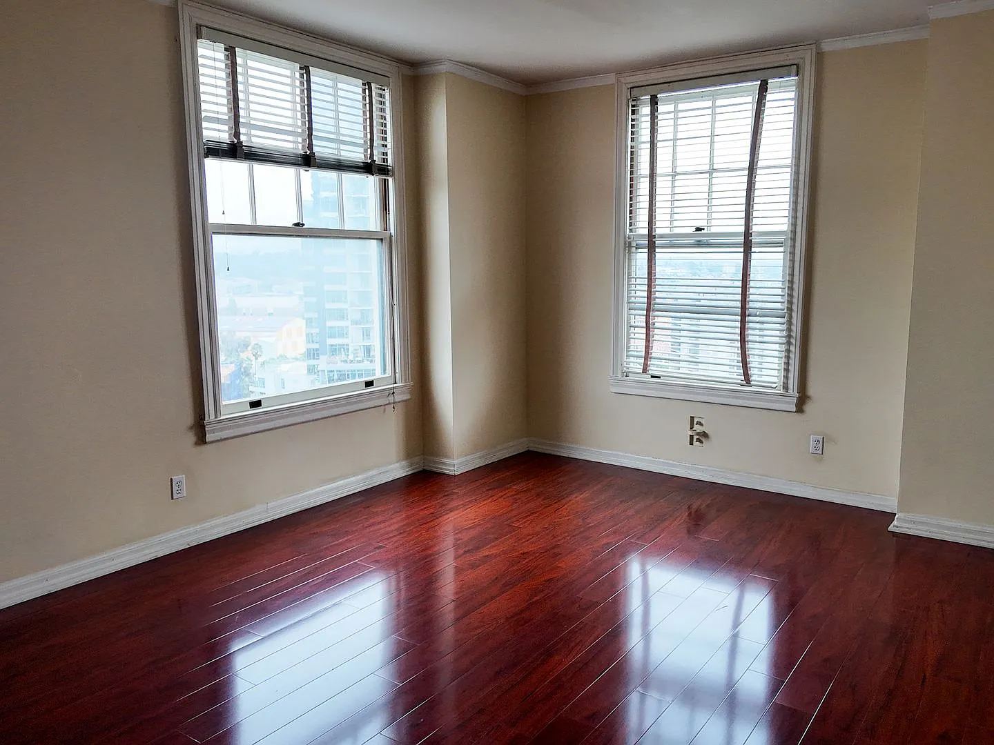 Historic El Cortez Luxury Condo Downtown San Diego — Photo 3