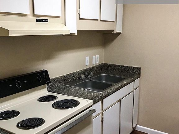 4th image of 1912 N 7th St APT 89