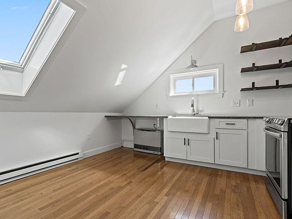 4th image of 58 Portland Street #5