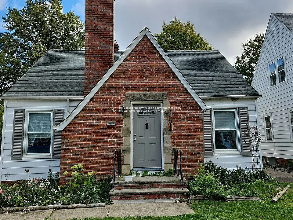 61 Sunnycliff Dr