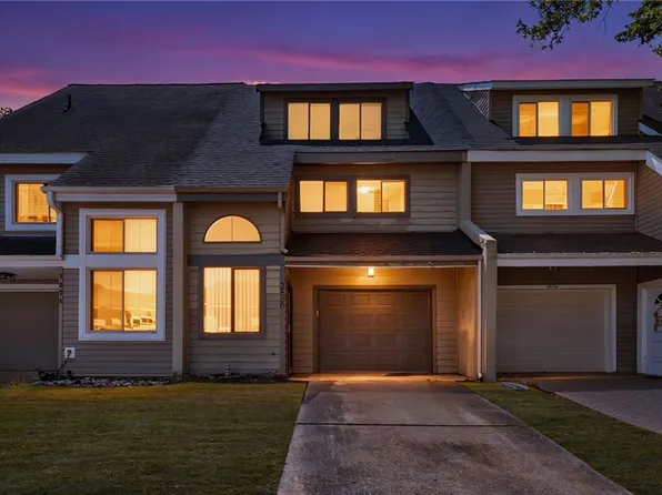 3836 Chimney Creek Dr, Virginia Beach, VA 23462