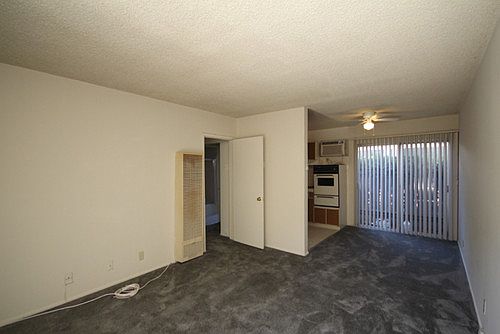 2nd image of 550 N Catalina Ave APT 2