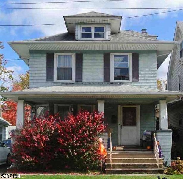 1st image of 163 Berwyn St
