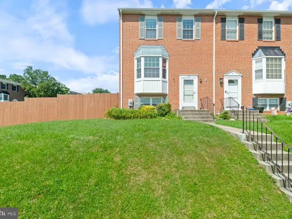 18 Perryoak Pl, Nottingham, MD 21236