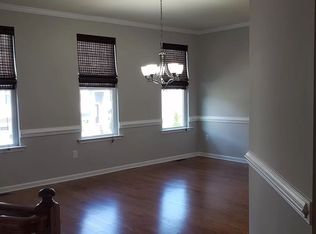 715 Edgewater Ridge Ct, Apex, NC 27523