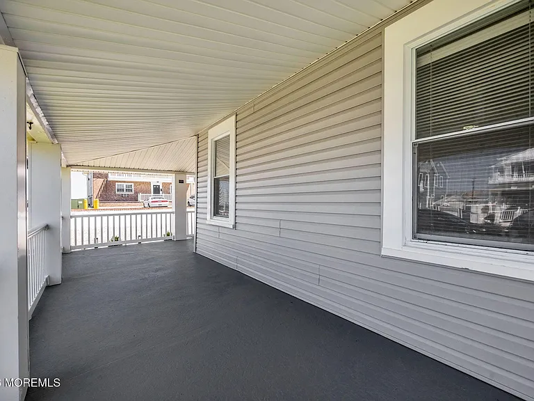 103 17th Ave #FRONT HOUSE — Photo 32