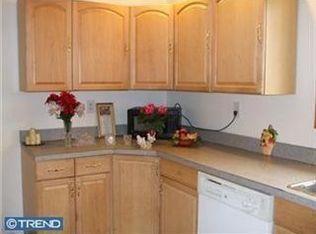 7 Langrock Way, Burlington, NJ 08016