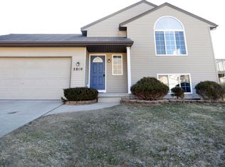 2810 Paddington Dr SE, Kentwood, MI 49512