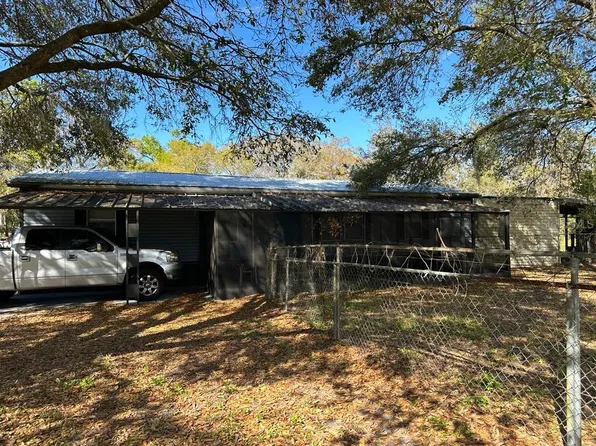 14310 N Wooten Rd, Dover, FL 33527