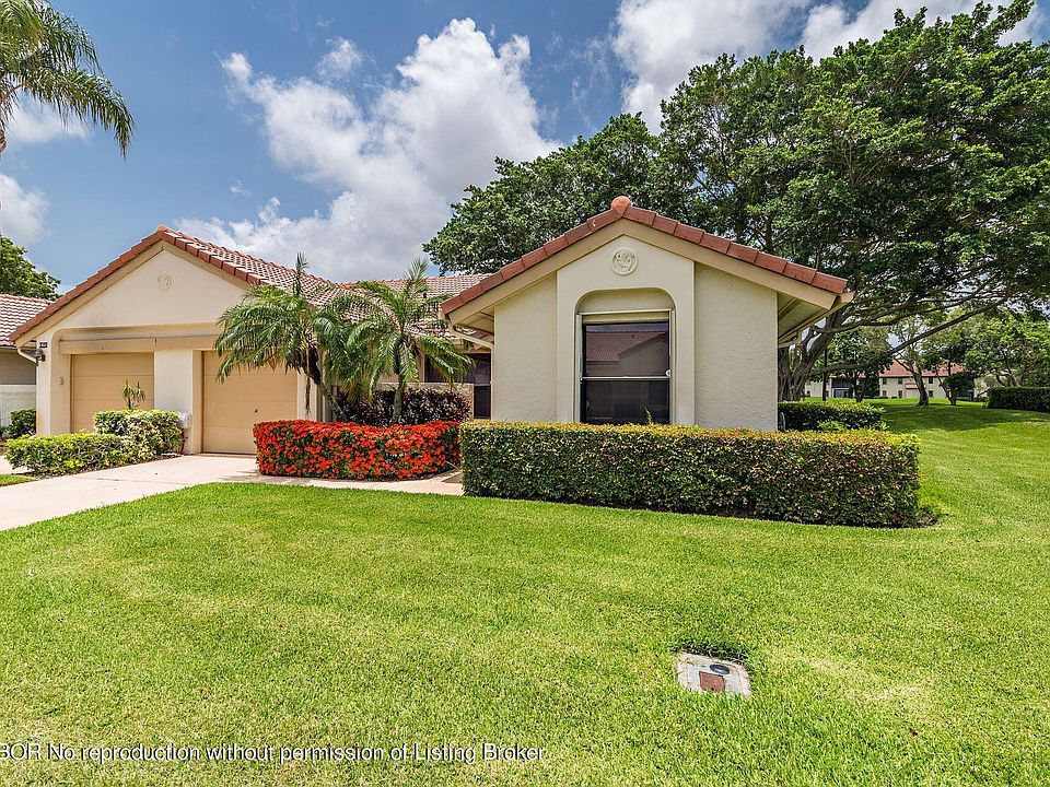 1st image of 5947 Parkwalk Cir W