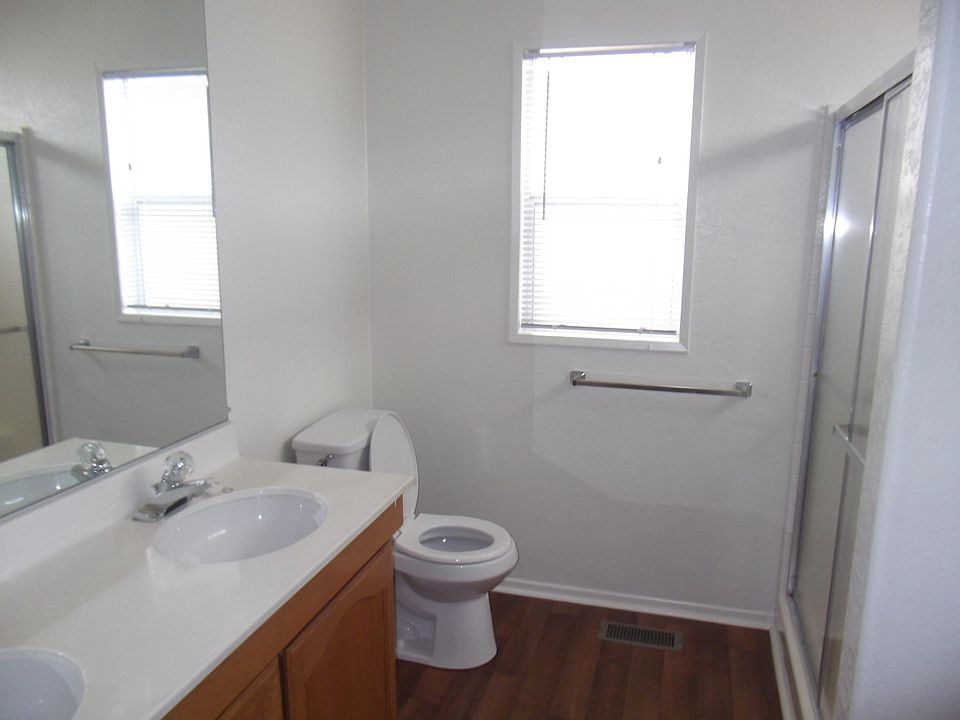 2nd image of 20001 Canyon View Dr #21