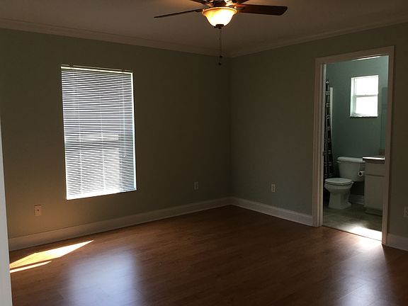 2nd image of 9605 SW 42nd Ave