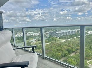 16385 N Biscayne Blvd #2504, North Miami Beach, FL 33160