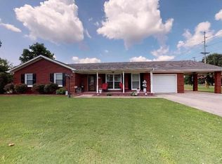 17963 Ezell St, Athens, AL 35611