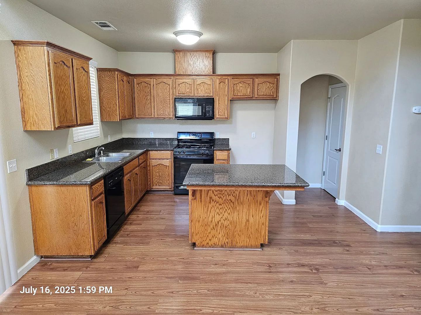 1060gobl — Photo 2