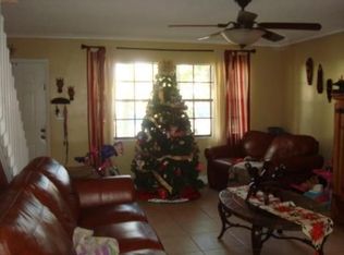 10756 NW 10th St, Pembroke Pines, FL 33026