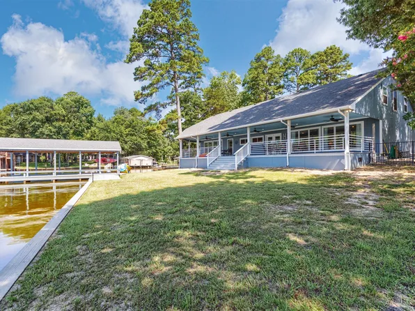 256 Wilcox St, Mount Vernon, TX 75457