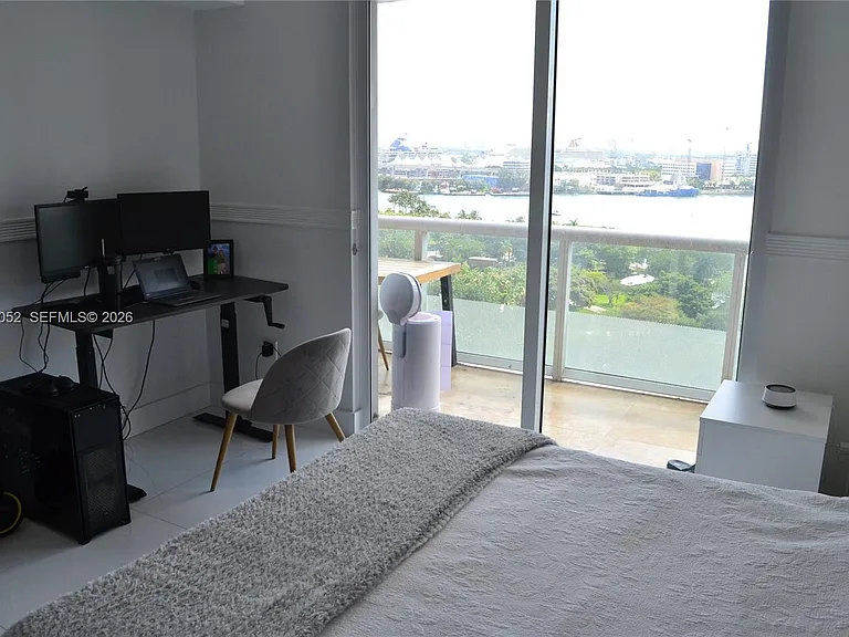 50 Biscayne Blvd #1408 — Photo 27