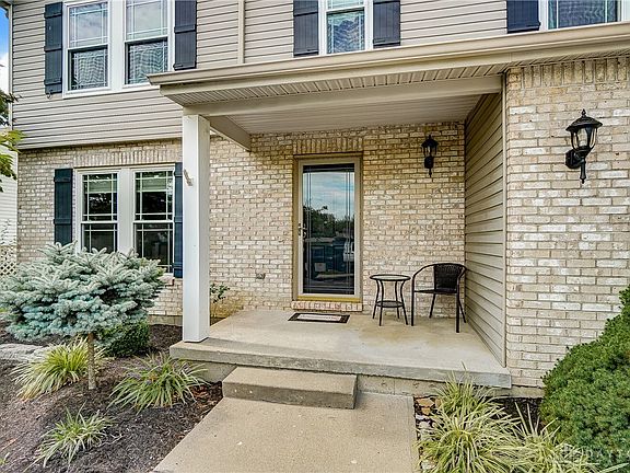 2nd image of 221 Clearbrook Dr