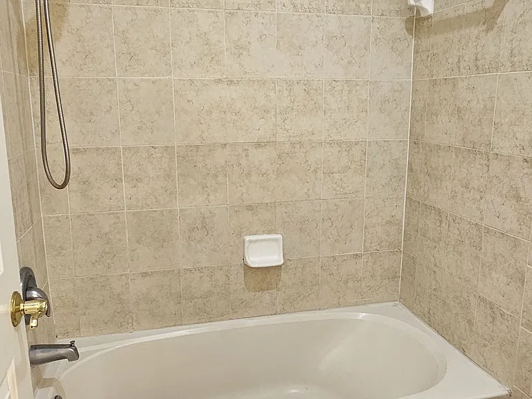 1224 Summergate Dr — Photo 18
