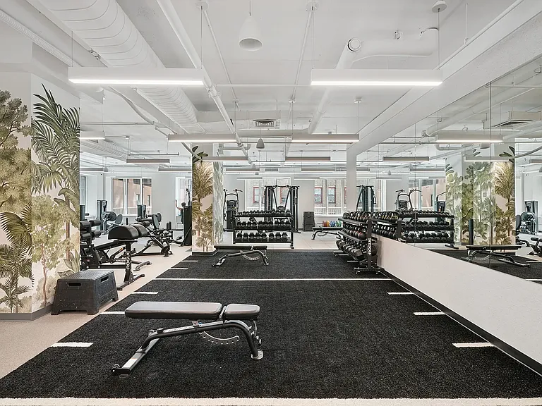 125 W 31st St #31F — Photo 11
