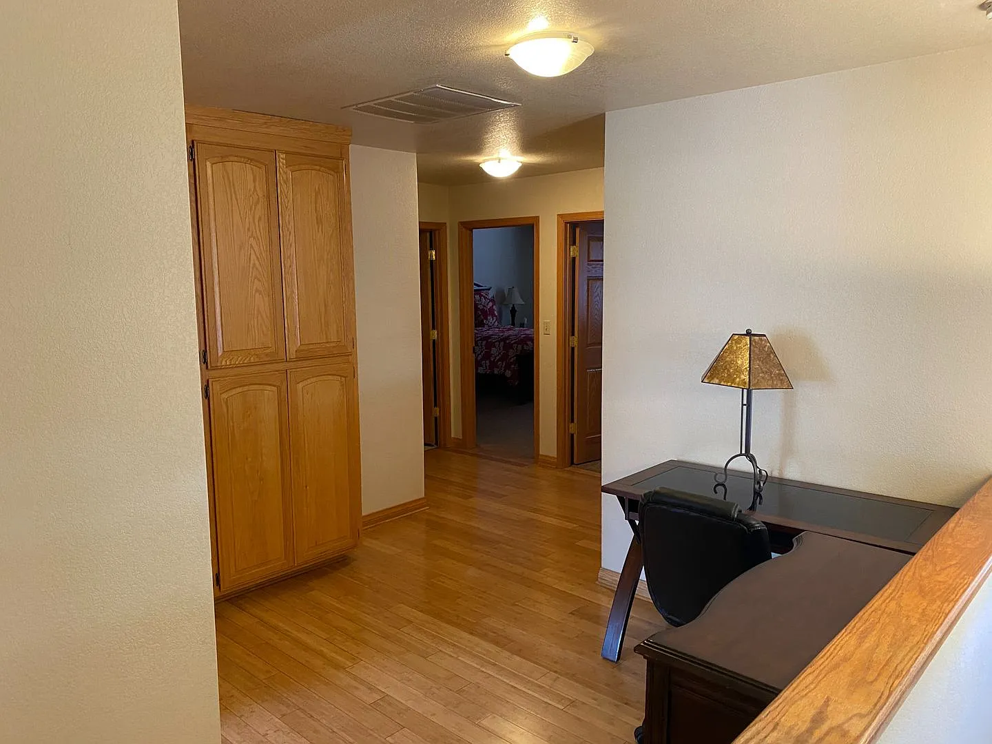 Seasonal Furnished Rental — Photo 2