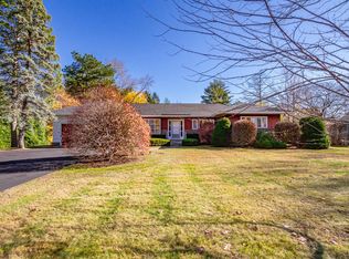 1218 Ruffner Rd, Niskayuna, NY 12309