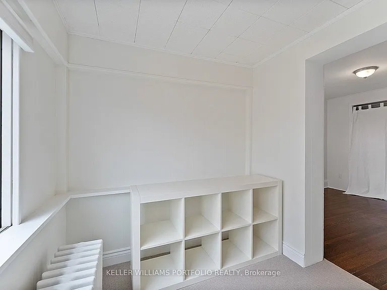 145 Glengrove Ave W — Photo 33