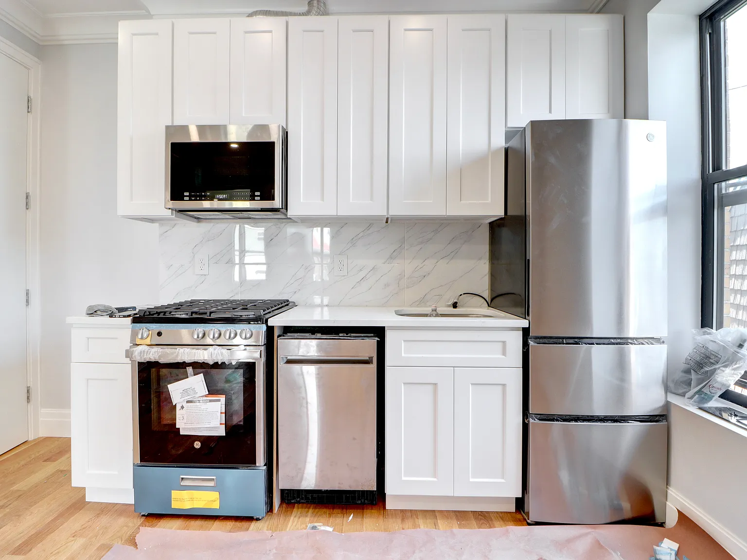 2 bed, $3,000 — Photo 3