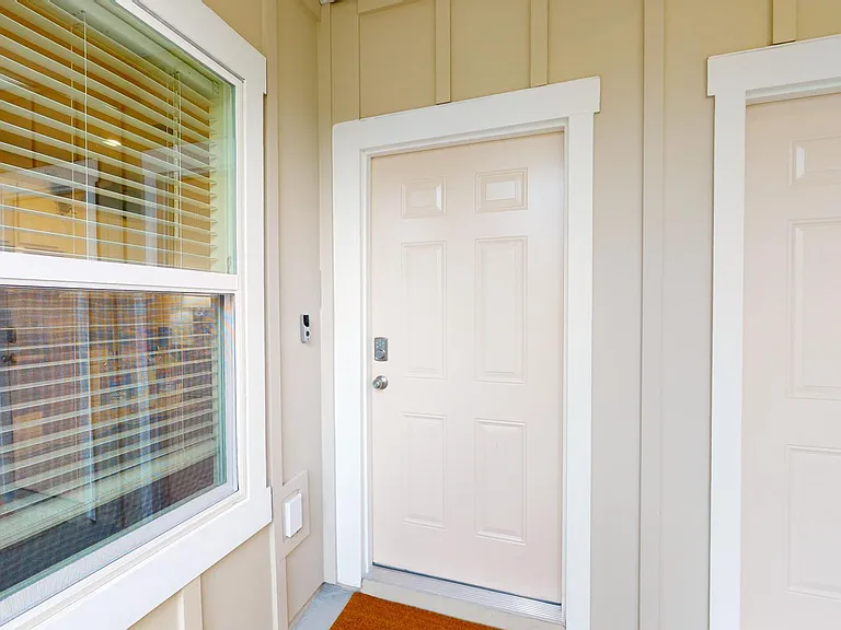 66 Pomona Way — Photo 28