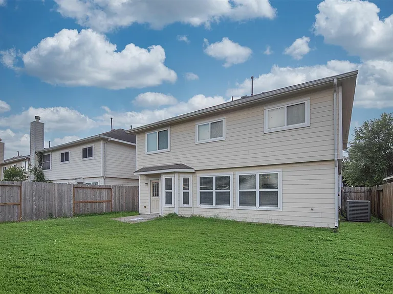 1431 Orchid Dr — Photo 26