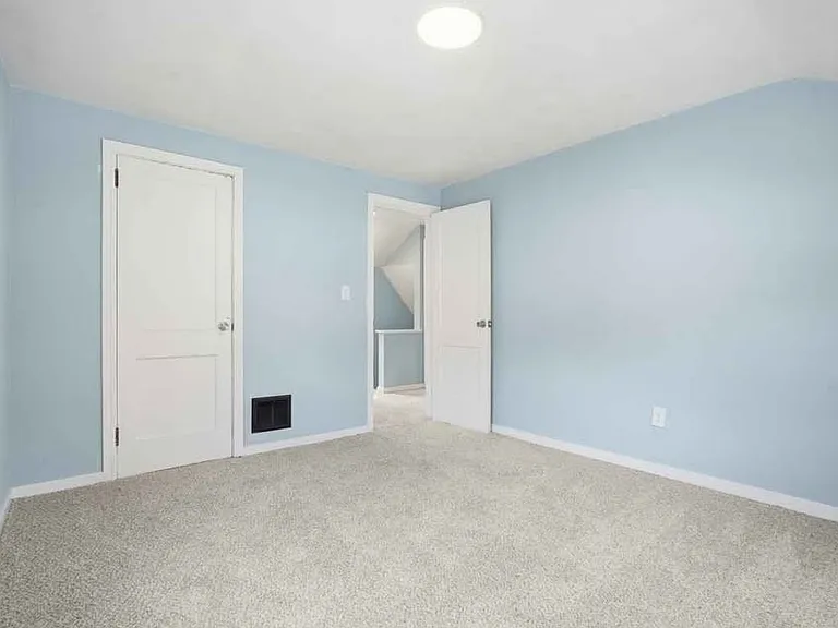 1219 Circle Dr — Photo 5